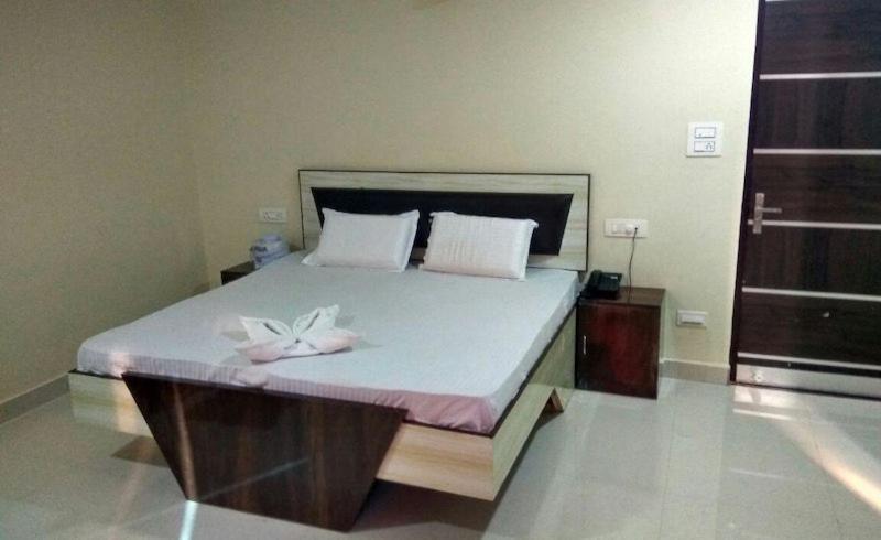 Hotel Sukh Sagar Gwalior Εξωτερικό φωτογραφία
